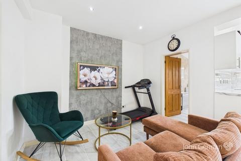 3 bedroom semi-detached house for sale, Foster Avenue, Hednesford