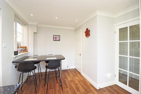 7 Broom Way, Capel St Mary, Ipswich, IP9 2XN