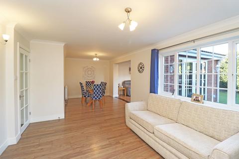7 Broom Way, Capel St Mary, Ipswich, IP9 2XN