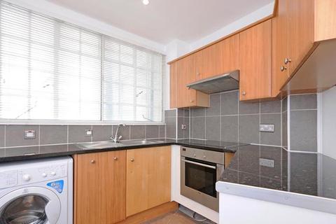 2 bedroom apartment to rent, Strathmore Court, St John's Wood NW8