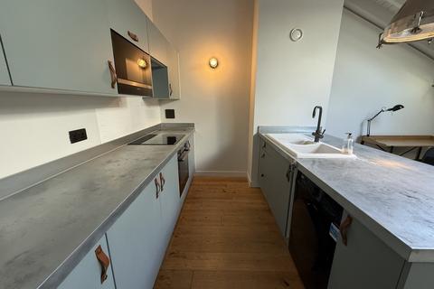 1 bedroom apartment to rent, Derwent House, Jewellery Quarter B3