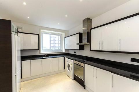 6 bedroom apartment to rent, Strathmore Court, St John's Wood NW8