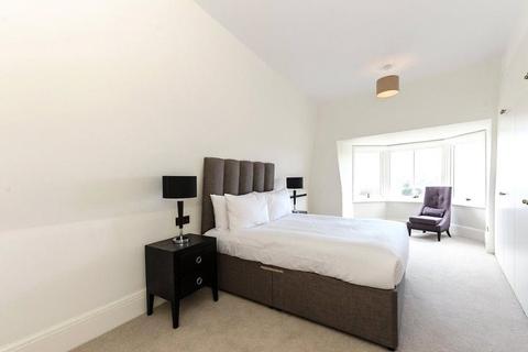 6 bedroom apartment to rent, Strathmore Court, St John's Wood NW8