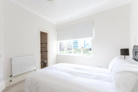 6 bedroom apartment to rent, Strathmore Court, St John's Wood NW8