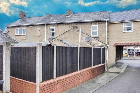 3 bedroom end of terrace house to rent, Cambridge Street, St Neots PE19