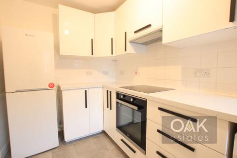 2 bedroom flat to rent, High Street, Waltham Cross EN8