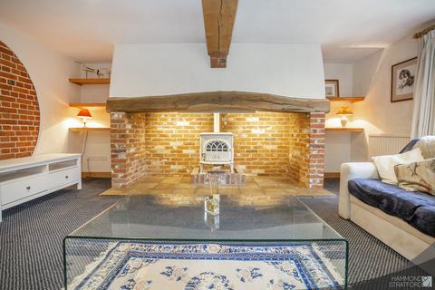 4 bedroom barn conversion for sale, Hill Farm Close, Cringleford