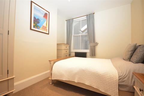 1 bedroom flat for sale, Garfield Road, Wimbledon SW19