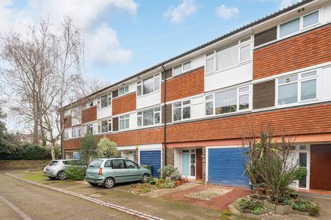 4 bedroom terraced house to rent, Pymers Mead, West Dulwich, London, SE21