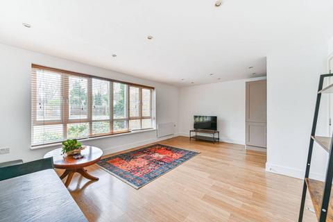 1 bedroom flat to rent, Choumert Road, Peckham Rye, London, SE15