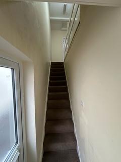 2 bedroom flat to rent, Castle Street,,