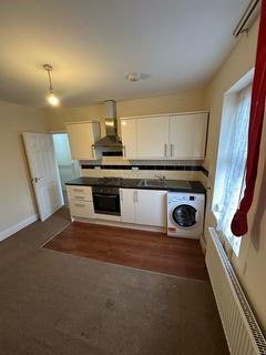 2 bedroom flat to rent, Castle Street,,