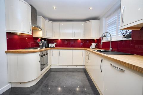 2 Birch Road, Whitstable, CT5 3JA