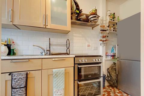 1 bedroom flat to rent, Hollies Road, London W5