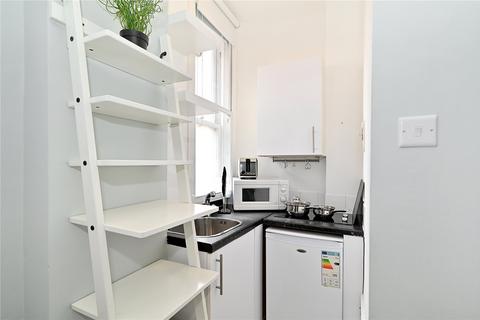 1 bedroom apartment to rent, Hill Street, London W1J