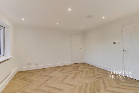 2 bedroom flat for sale, Butneys, Basildon, SS14