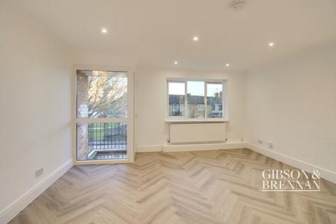 153 Butneys, Basildon, SS14 2DR