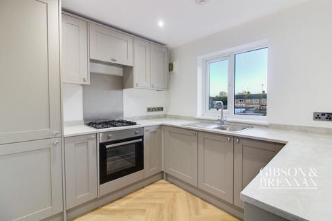 2 bedroom flat for sale, Butneys, Basildon, SS14