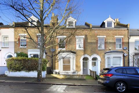 1 bedroom flat to rent, Lebanon Gardens, Wandsworth, London