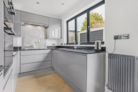 7 The Drive, Bexley, DA5 3DH