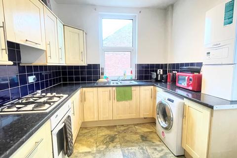 2 bedroom terraced house for sale, Guernsey Street, Portland