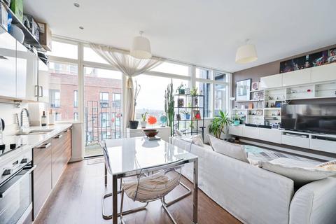 1 bedroom flat for sale, Albany Road, Elephant and Castle, London, SE5