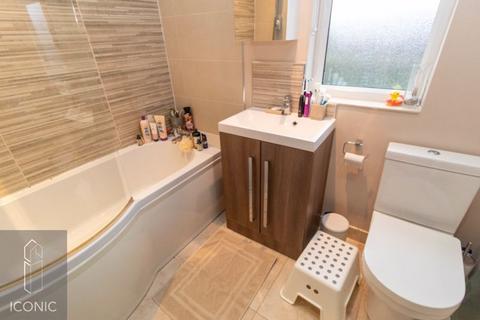 47 Cameron Green, Taverham, Norwich, NR8 6UA