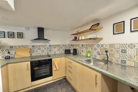 2 bedroom cottage for sale, Totnes Road, South Brent