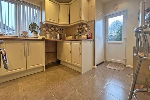 2 bedroom semi-detached house for sale, Walton Road, Wednesbury