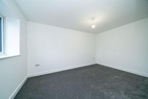 3 bedroom end of terrace house for sale, Manor Road, Luton