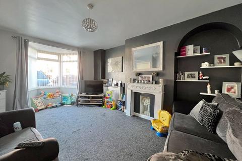 2 bedroom terraced house for sale, Tottenham Crescent, Kingstanding, Birmingham, B44 0ST