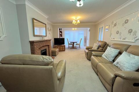 3 bedroom semi-detached house for sale, Lilac Avenue, Streetly, Sutton Coldfield