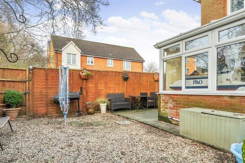 4 bedroom semi-detached house for sale, Fairby Close, Tiverton