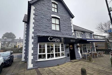 3 bedroom property for sale, Bethesda, Gwynedd