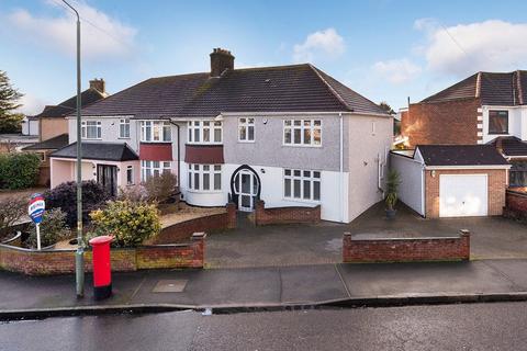 6 bedroom semi-detached house for sale, Belmont Road, Erith, DA8