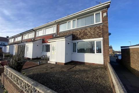 3 bedroom end of terrace house for sale, Millway Grove, Seaton Sluice