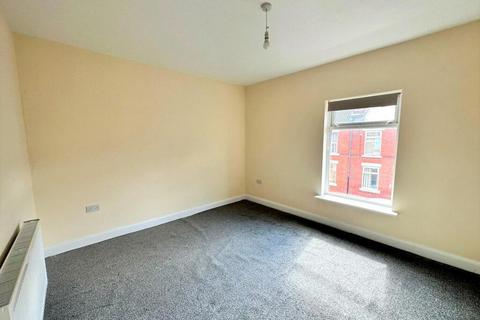 2 bedroom terraced house to rent, Spansyke Street, Hexthorpe