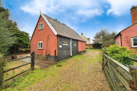 Cantley Lane, Ketteringham, NR4