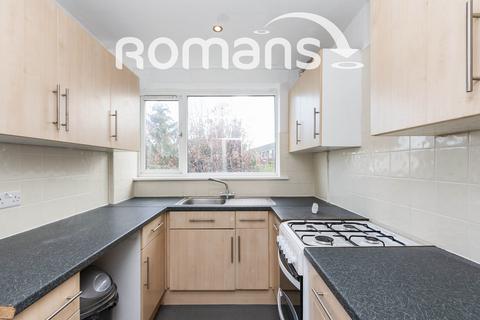 1 bedroom in a house share to rent, Dollis Drive, Farnham