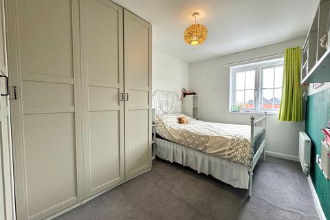 17 Howes Crescent, Bishopdown, Salisbury, SP1 3FU
