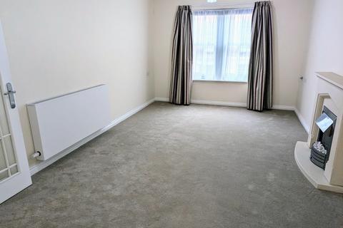 1 bedroom apartment for sale, Sarum Lodge, Three Swans Chequer, Rollestone Street, Salisbury, SP1