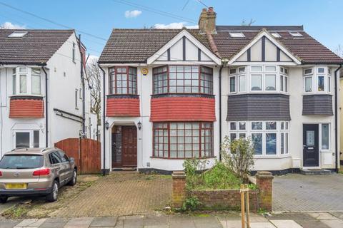 4 bedroom semi-detached house for sale, Eskdale Avenue, Northolt