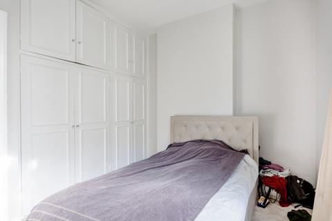 1 bedroom flat to rent, Crookham Road, SW6