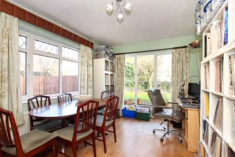 undefined, Malmes Croft, Leverstock Green, Hemel Hempstead