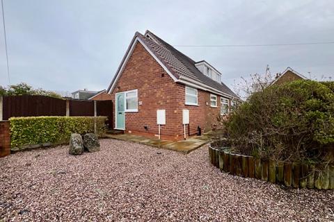 3 bedroom semi-detached house for sale, St. Davids Road, Leyland PR25