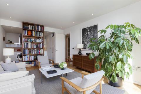 1 bedroom apartment for sale, Cubitt Building, Grosvenor Waterside SW1
