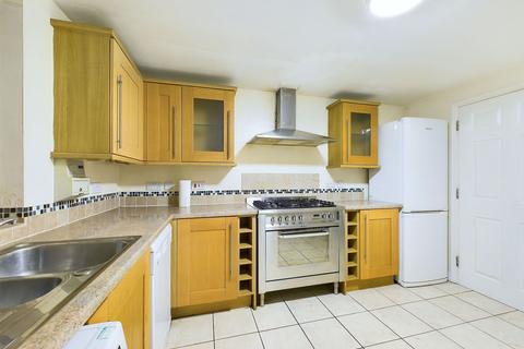 7 Vine Terrace, Gloucester, GL1 3BG
