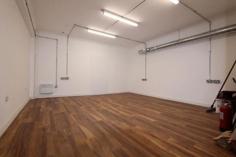 Office to rent, Whitechapel Road, London