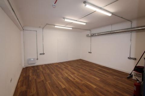 Office to rent, Whitechapel Road, London