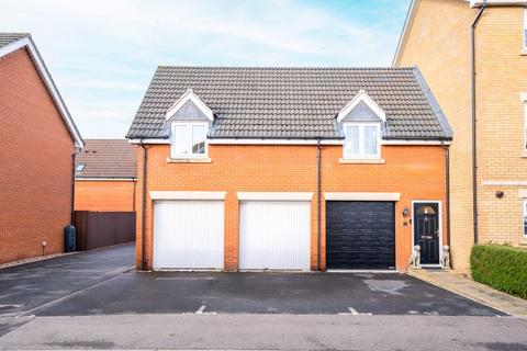 2 bedroom semi-detached house for sale, Burrows Close, Grantham NG31